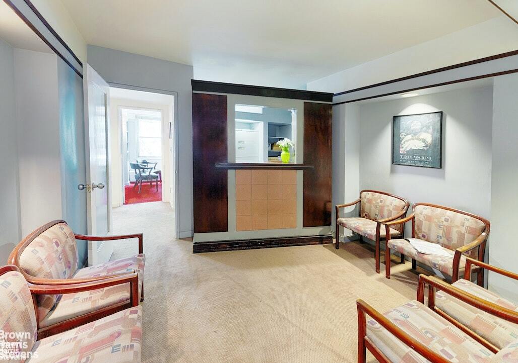 15 W 72nd St, New York, NY 10023 - Lot 1/N -  - Photo intérieure - Image 1 of 9