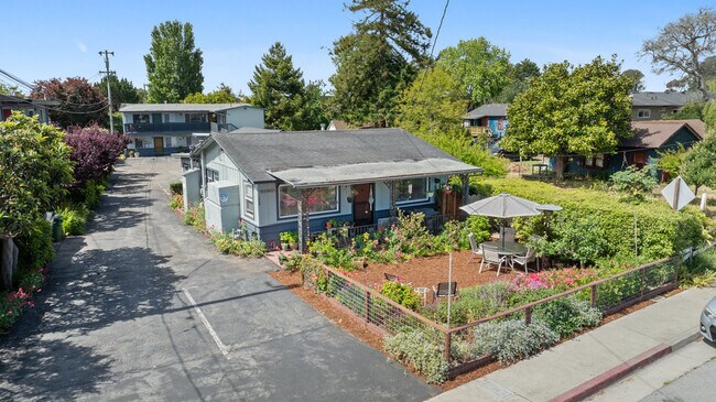 Plus de détails pour 1450 Merrill St, Santa Cruz, CA - Logement à vendre