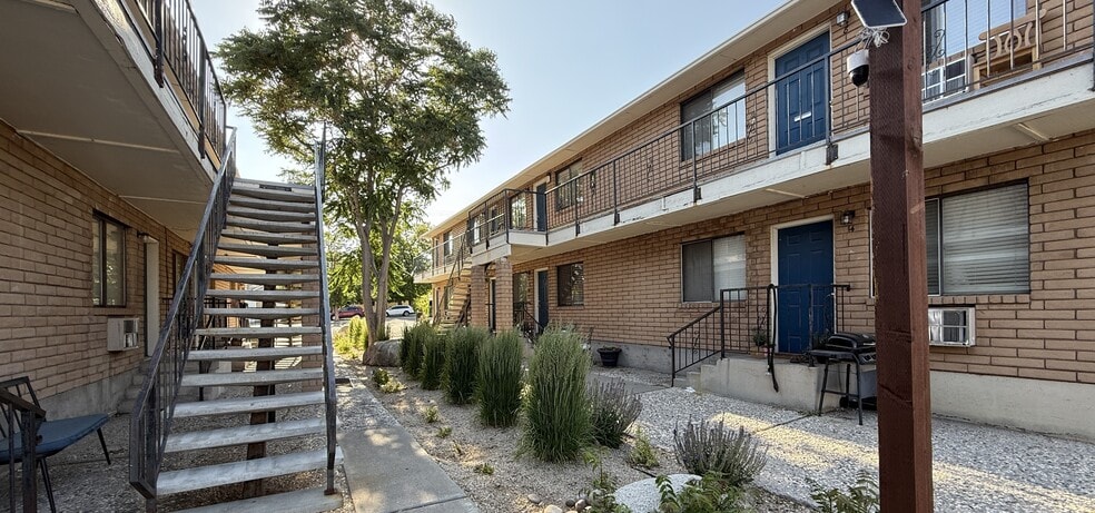 342 Wheeler Ave, Reno, NV à vendre - Photo de l’immeuble – Image 1 sur 8