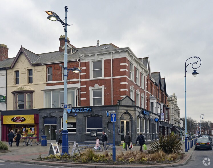 56 St. Annes Rd W, Lytham St Annes à vendre - Photo principale – Image 1 sur 4