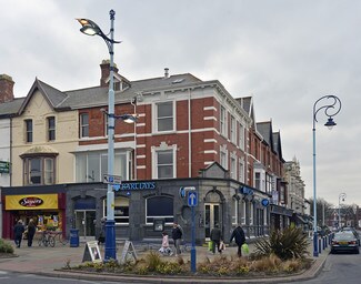 Plus de détails pour 56 St. Annes Rd W, Lytham St Annes - Local commercial à vendre