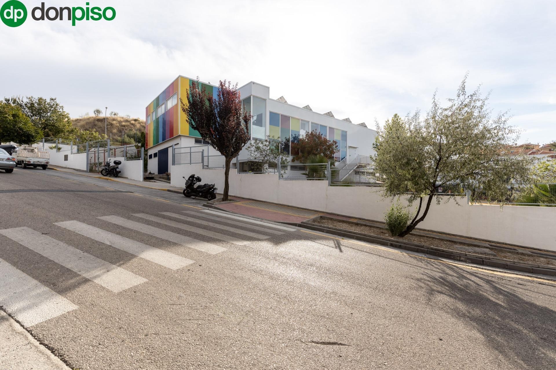 Urbanización Aben Humeya, 4, Jun, Granada à vendre Photo principale– Image 1 sur 15