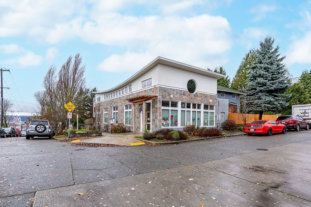 1322 S Bayview St, Seattle, WA à vendre Photo de l’immeuble– Image 1 sur 18