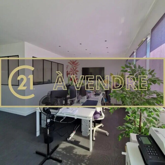 Plus de détails pour Bureau à vendre