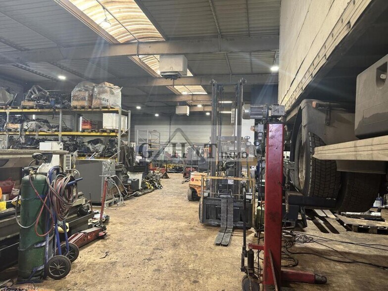 Industriel/Logistique dans Mitry-Mory à vendre - Photo intérieure – Image 3 sur 8