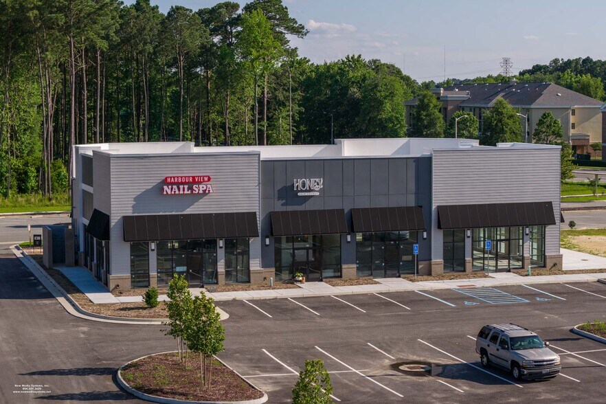 College Dr & Harbour View Blvd, Suffolk, VA à louer - Photo de l’immeuble – Image 3 sur 7