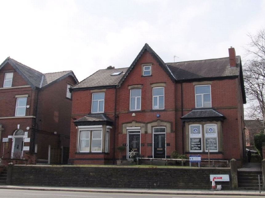 229 Bury New Rd, Manchester à louer Photo principale– Image 1 sur 3