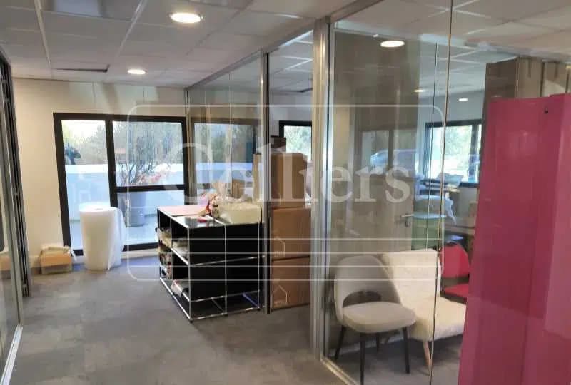 60 Rue De La Tramontane, Aix-en-Provence à louer - Photo de l’immeuble – Image 3 sur 11