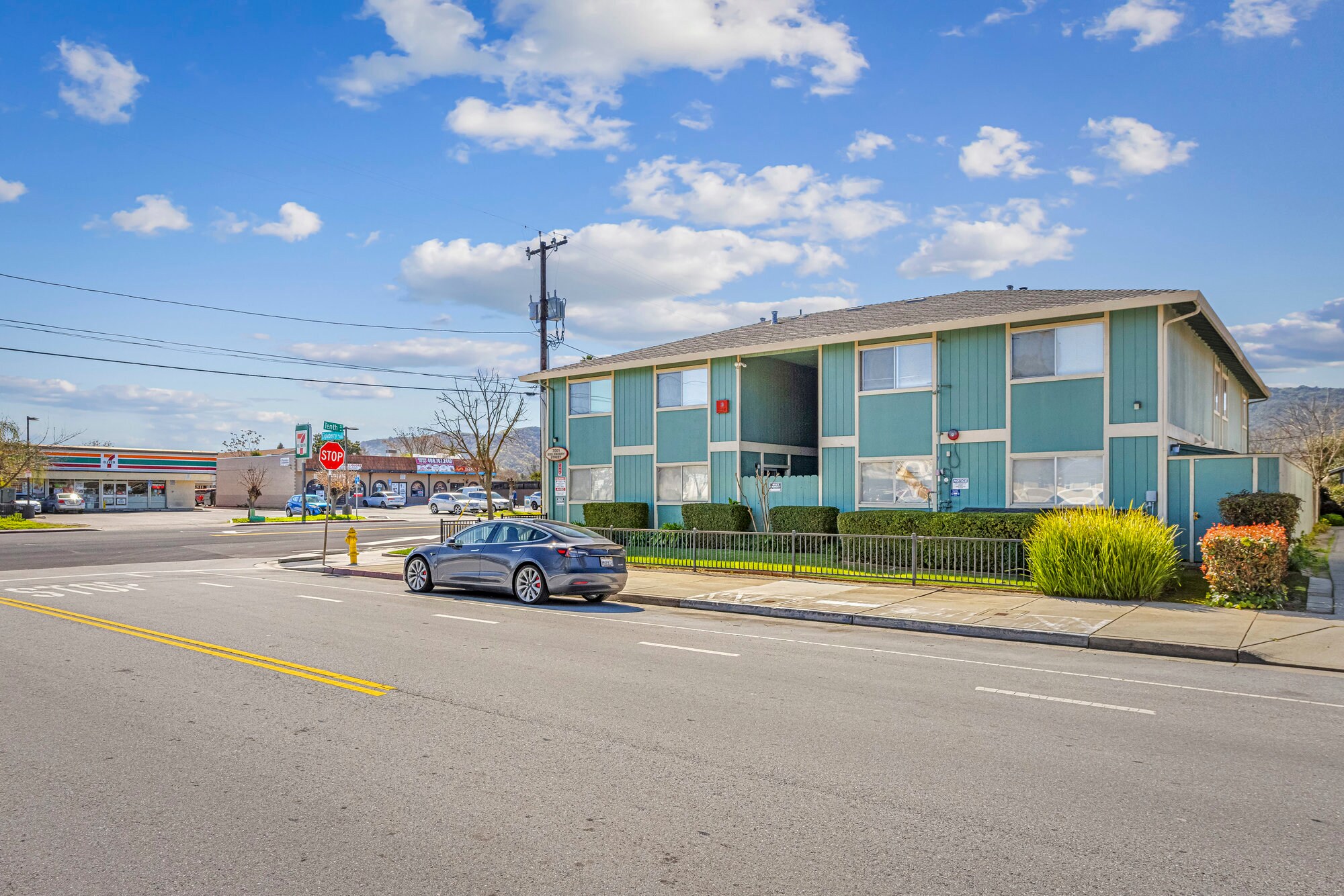 7001 Eigleberry St, Gilroy, CA à vendre Photo principale– Image 1 sur 14