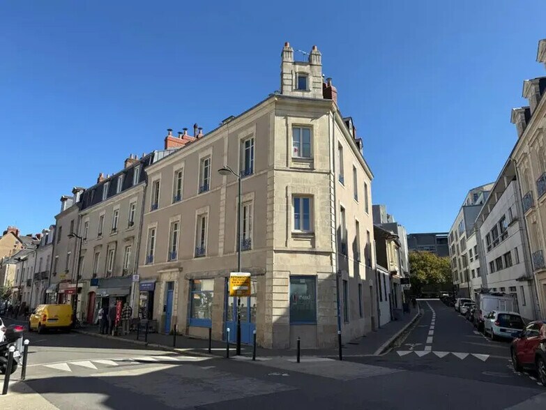Bureau dans Nantes à louer - Photo de l’immeuble – Image 1 sur 16