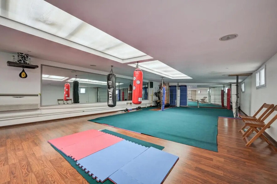 Local commercial dans Marseille à vendre - Photo intérieure – Image 3 sur 11