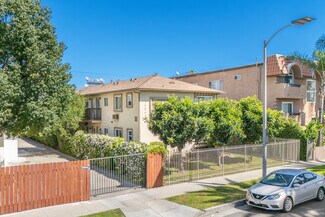 Plus de détails pour 14643 Friar St, Van Nuys, CA - Logement à vendre