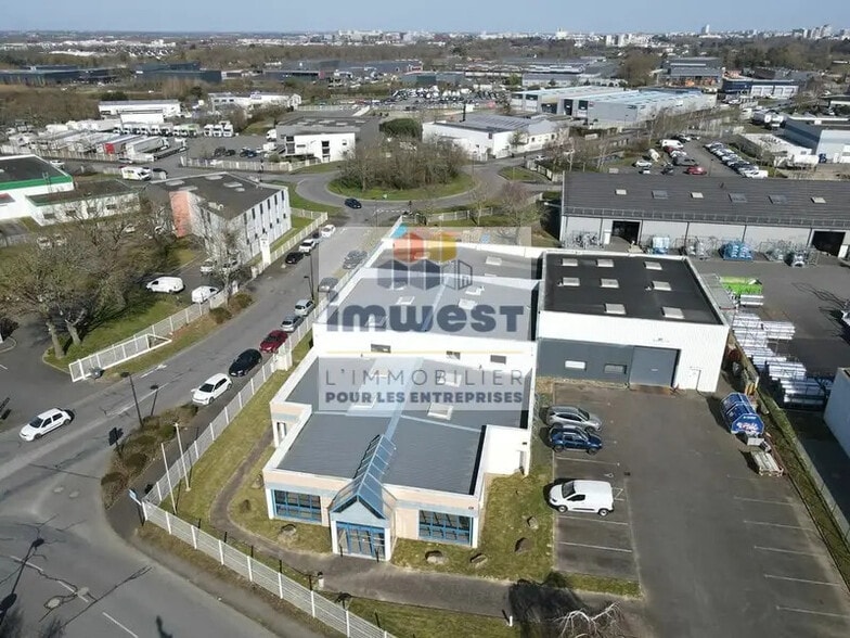Local d’activités dans Saint-Jacques-de-la-Lande à louer - Aérien – Image 1 sur 4