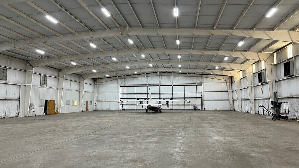 100 Aviation Way, Eastman, GA à louer - Photo intérieure – Image 3 sur 4