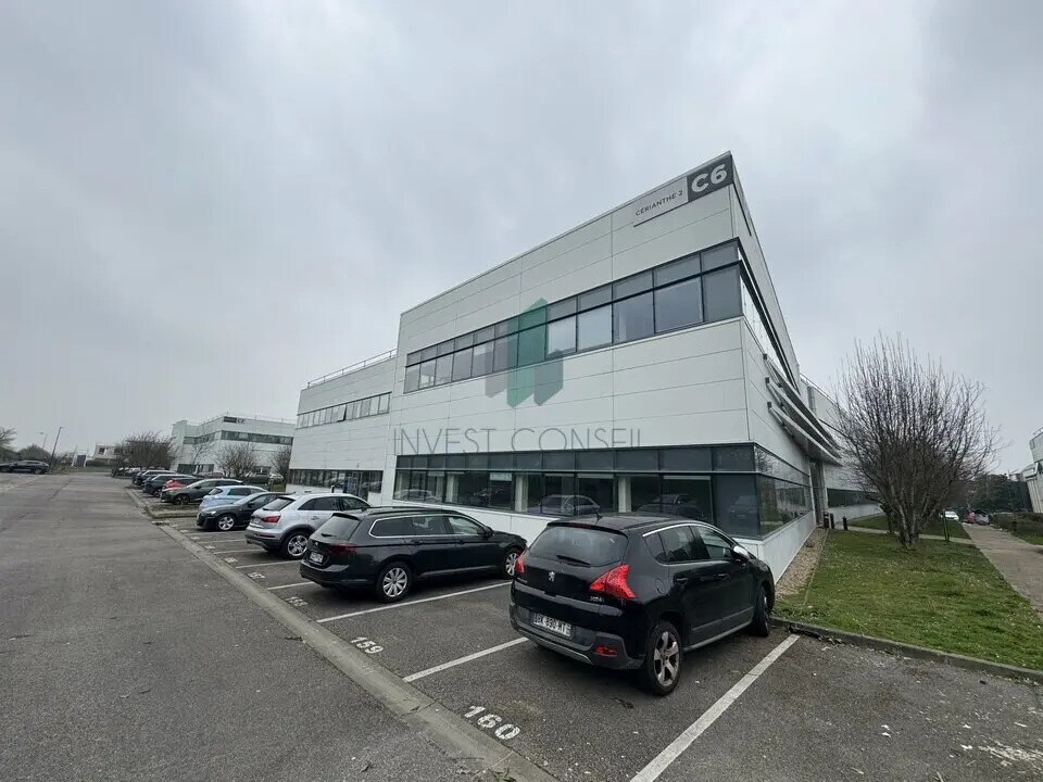 17-21 Rue Du Petit Albi, Cergy à louer Photo de l’immeuble– Image 1 sur 9