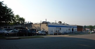 Plus de détails pour 3163 Spring St, Fairfax, VA - Industriel/Logistique à louer