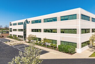 Plus de détails pour 4355 Weaver Pky, Warrenville, IL - Bureau à louer
