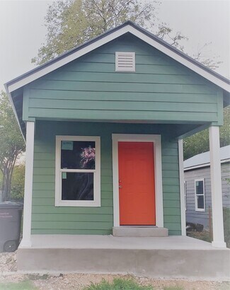 Plus de détails pour 1714 W Salinas St, San Antonio, TX - Logement à vendre