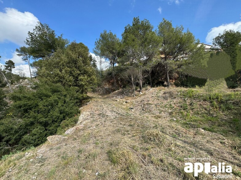 Terrain dans Castellar del Vallès, Barcelona à vendre - Photo de l’immeuble – Image 3 sur 11