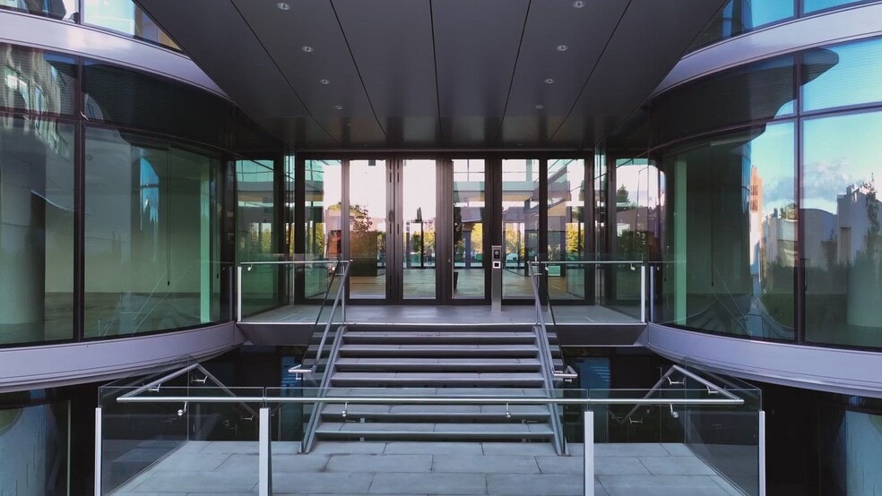 Calle Nanclares de Oca, 17, Madrid, Madrid à louer - Vidéo sur l’annonce professionnelle – Image 2 sur 35