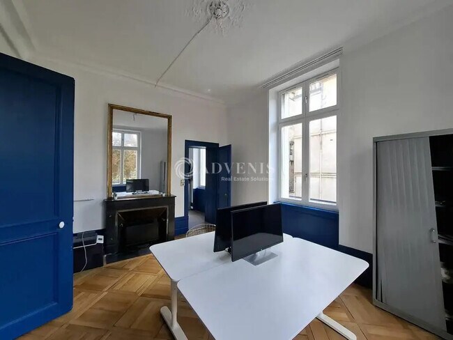 Plus de détails pour Bureau à louer