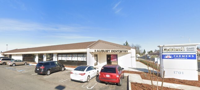 1701 Santa Clara Dr, Roseville, CA à louer - Photo de l’immeuble – Image 2 sur 2