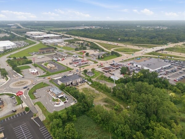 4728 61st Ave, Hobart, IN à vendre - Photo de l’immeuble – Image 2 sur 11