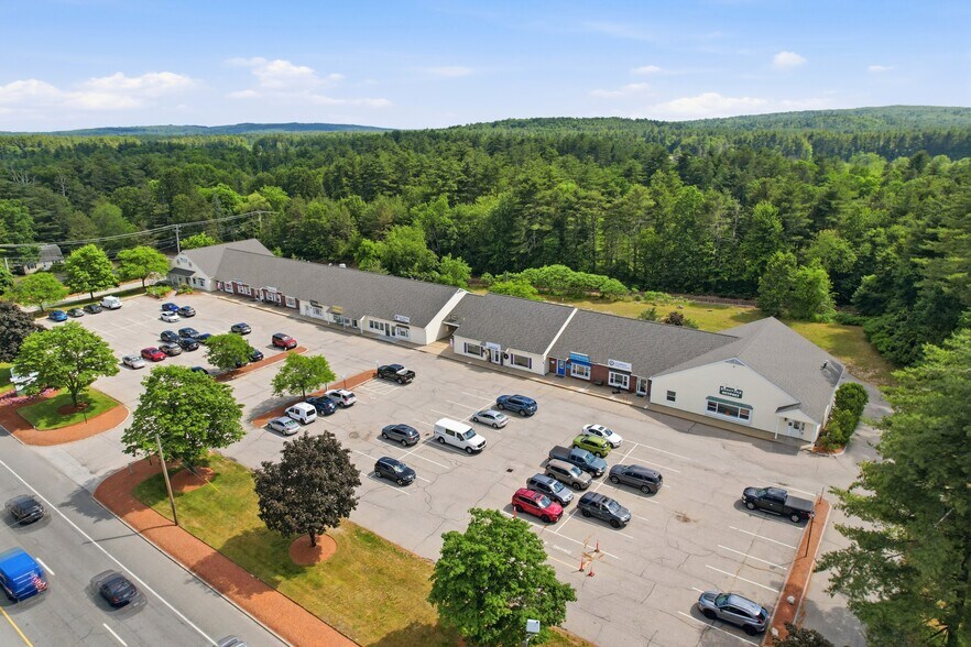 141 Route 101A, Amherst, NH à louer - Photo de l’immeuble – Image 1 sur 6