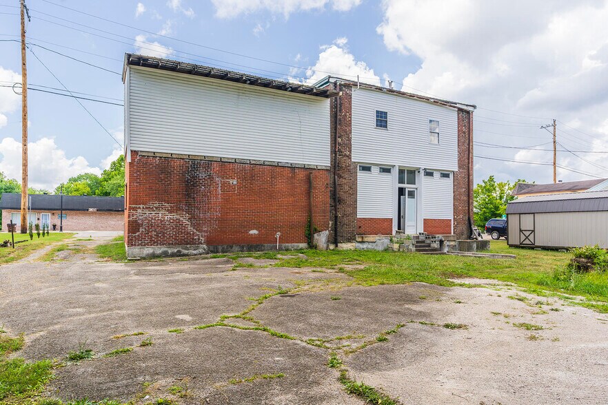 488-494 N Main St, Stanton, KY à vendre - Photo de l’immeuble – Image 2 sur 27