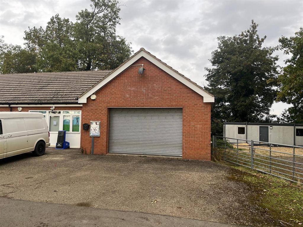 Ashwell Rd, Oakham à louer Photo principale– Image 1 sur 9