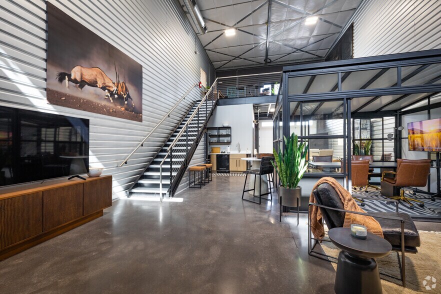 15431 Fitzhugh Rd, Dripping Springs, TX à vendre - Photo de l’immeuble – Image 3 sur 39