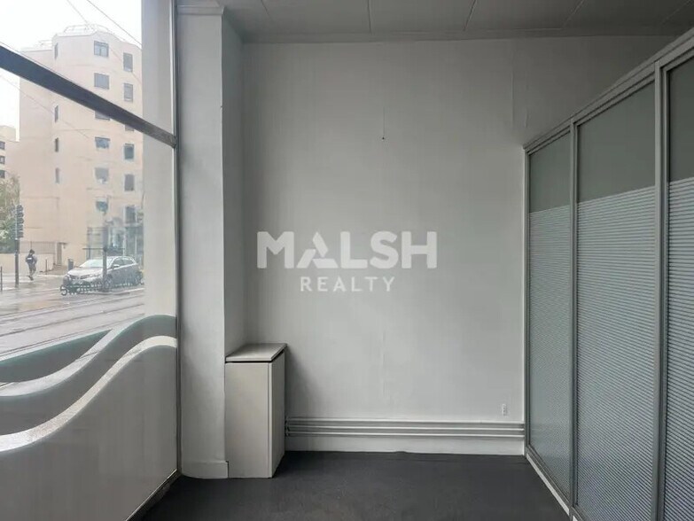 Local commercial dans Lyon à louer - Photo intérieure – Image 1 sur 5