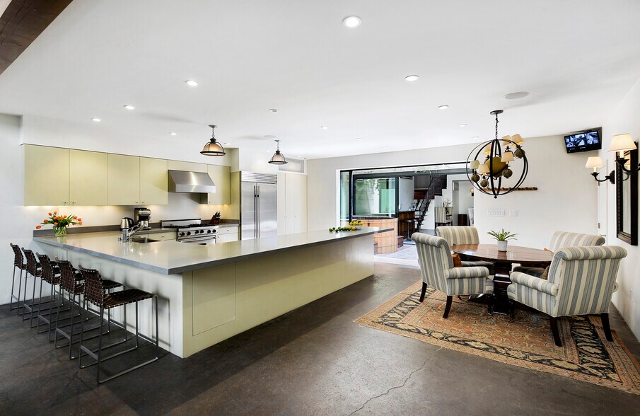 1719 Abbot Kinney Blvd, Venice, CA à vendre - Photo de l’immeuble – Image 3 sur 3