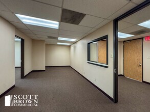 4401 N Interstate 35, Denton, TX à louer Photo intérieure– Image 2 sur 4