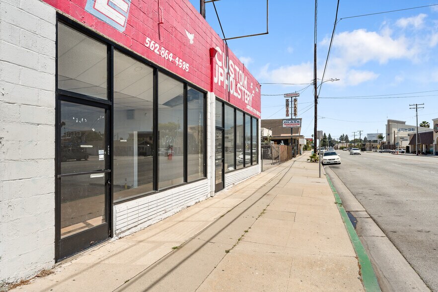 12167 Firestone Blvd, Norwalk, CA à vendre - Photo de l’immeuble – Image 3 sur 15