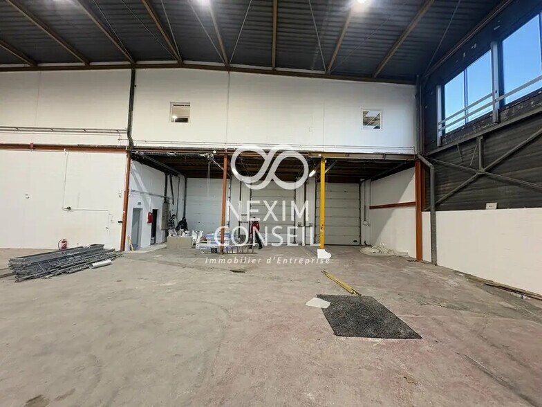 62 Boulevard Henri Navier, Taverny à louer - Photo de l’immeuble – Image 3 sur 4