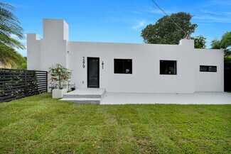 Plus de détails pour 1370 SW 5th St, Miami, FL - Logement à vendre