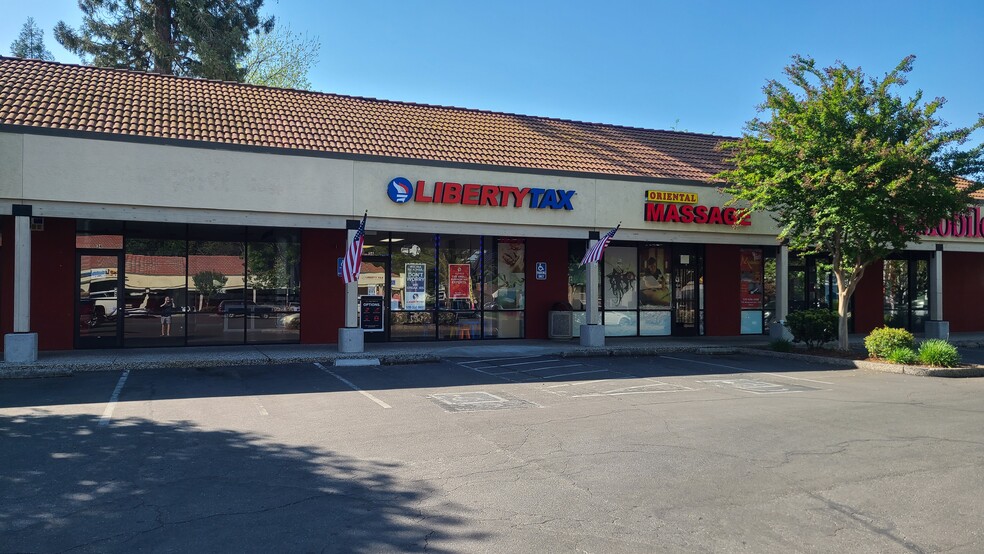 1722 Mangrove Ave, Chico, CA à louer - Photo de l’immeuble – Image 1 sur 6