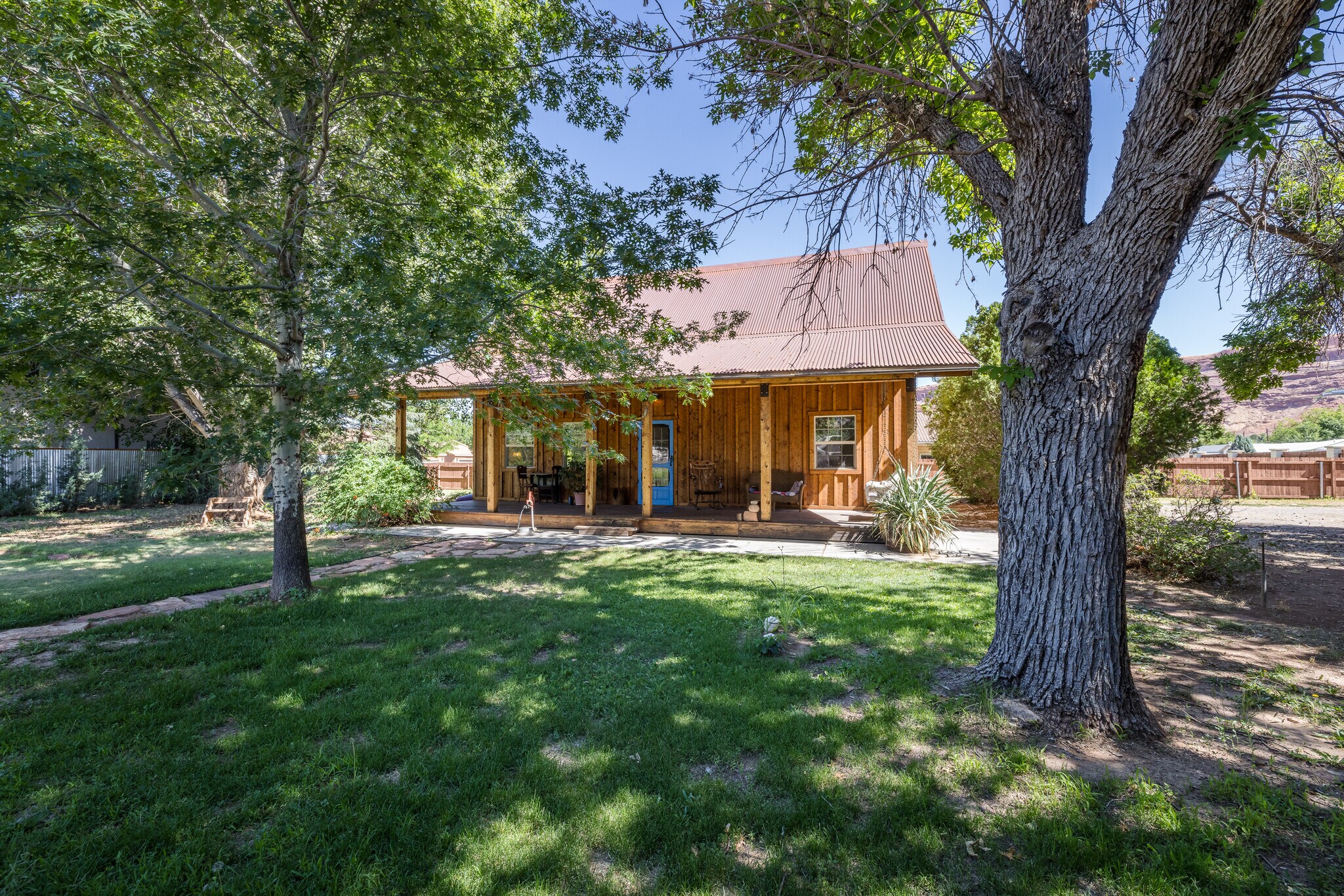 411 N 500 W, Moab, UT à vendre Photo de l’immeuble– Image 1 sur 47