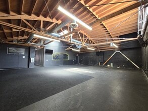 718 Jackson St, Los Angeles, CA à louer Photo intérieure– Image 2 sur 7