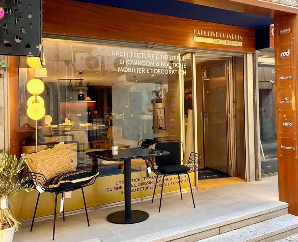 Local commercial dans Cassis à louer Photo de l’immeuble– Image 1 sur 8