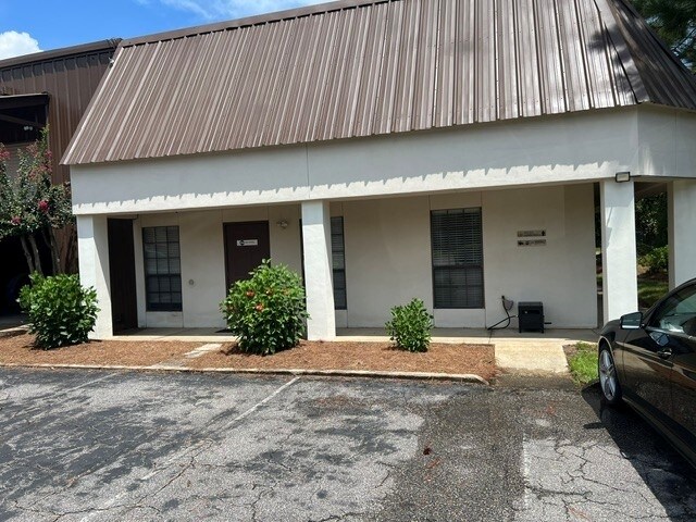 3000 Nine Mile Rd, Pensacola, FL à louer - Photo de l’immeuble – Image 2 sur 7
