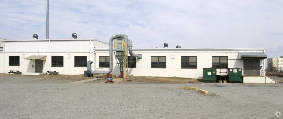 900D Jefferson Ave, Newport News, VA à louer - Photo de l’immeuble – Image 3 sur 9