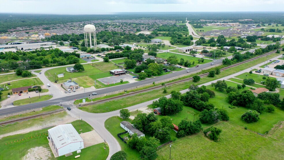 4180 Koppe Bridge Rd, College Station, TX à vendre - Photo de l’immeuble – Image 3 sur 16