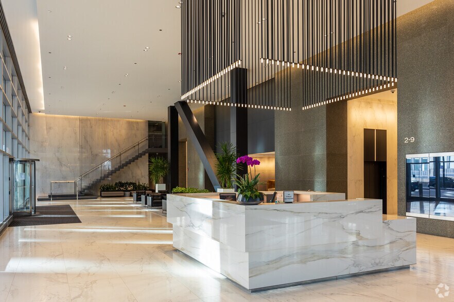 525 W Van Buren St, Chicago, IL à louer - Hall d’entrée – Image 3 sur 8