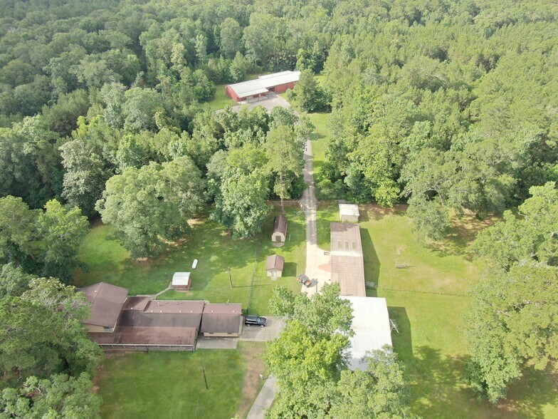 15960 Stoltje Dr, Conroe, TX à vendre - Photo de l’immeuble – Image 3 sur 4