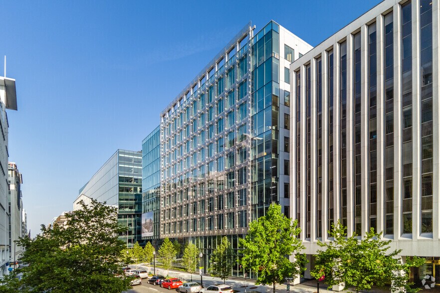 2100 L St NW, Washington, DC à louer - Photo de l’immeuble – Image 2 sur 17