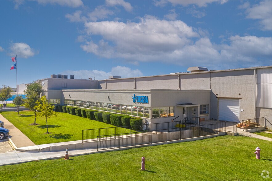 5000 South Fwy, Fort Worth, TX à louer - Photo principale – Image 1 sur 3