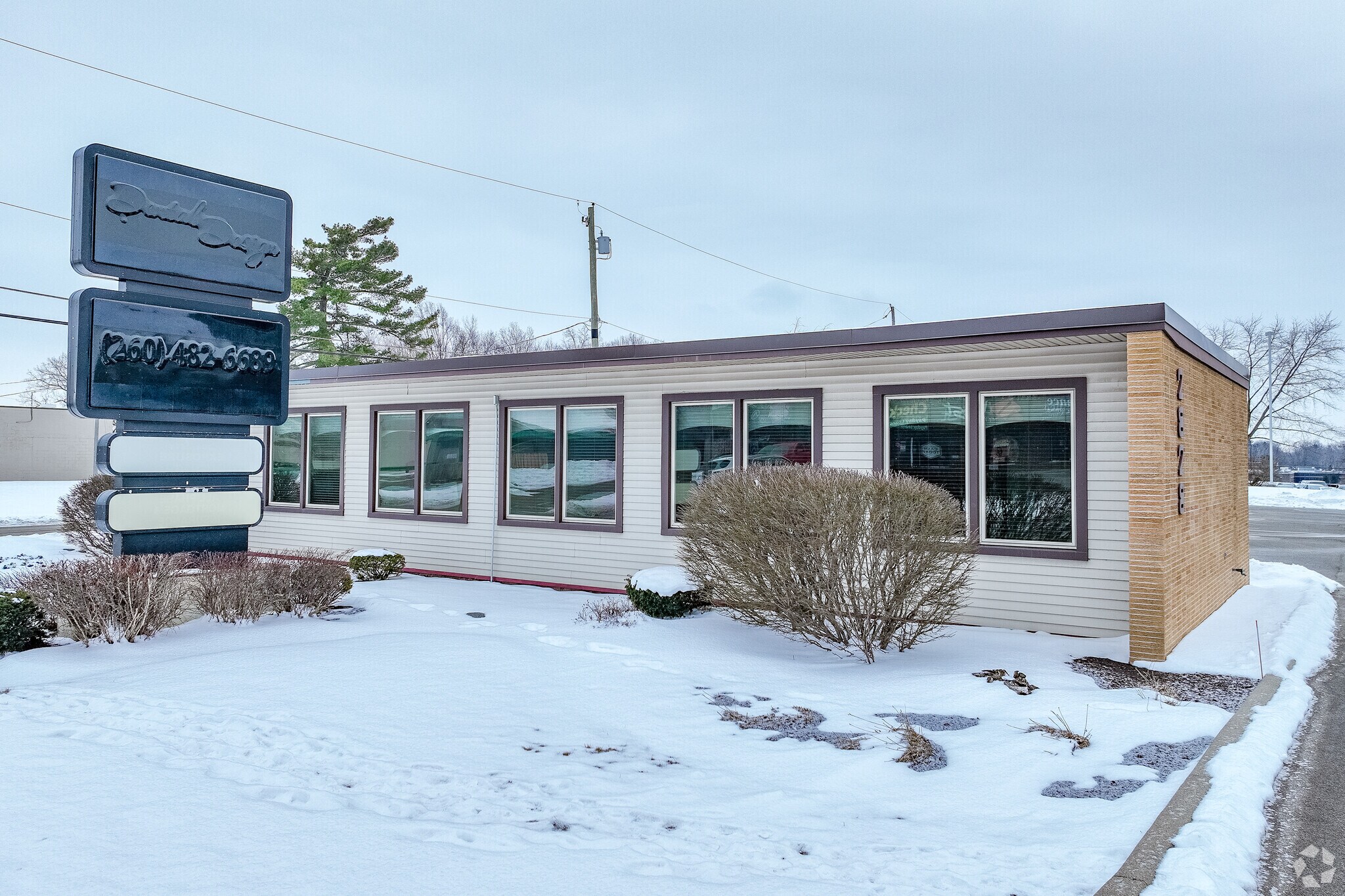 2828 E State Blvd, Fort Wayne, IN à vendre Photo principale– Image 1 sur 27