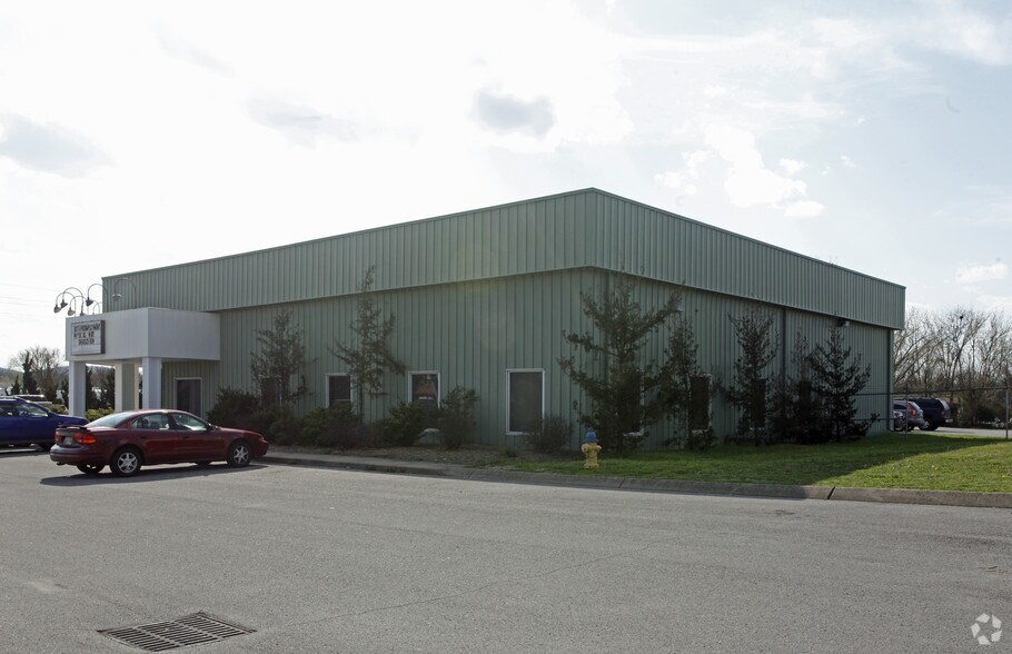 936 Murfreesboro Rd, Lebanon, TN à louer - Photo de l’immeuble – Image 2 sur 3